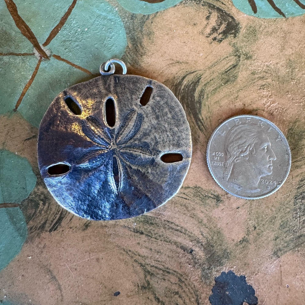 James Avery Silver Sand Dollar Pendant